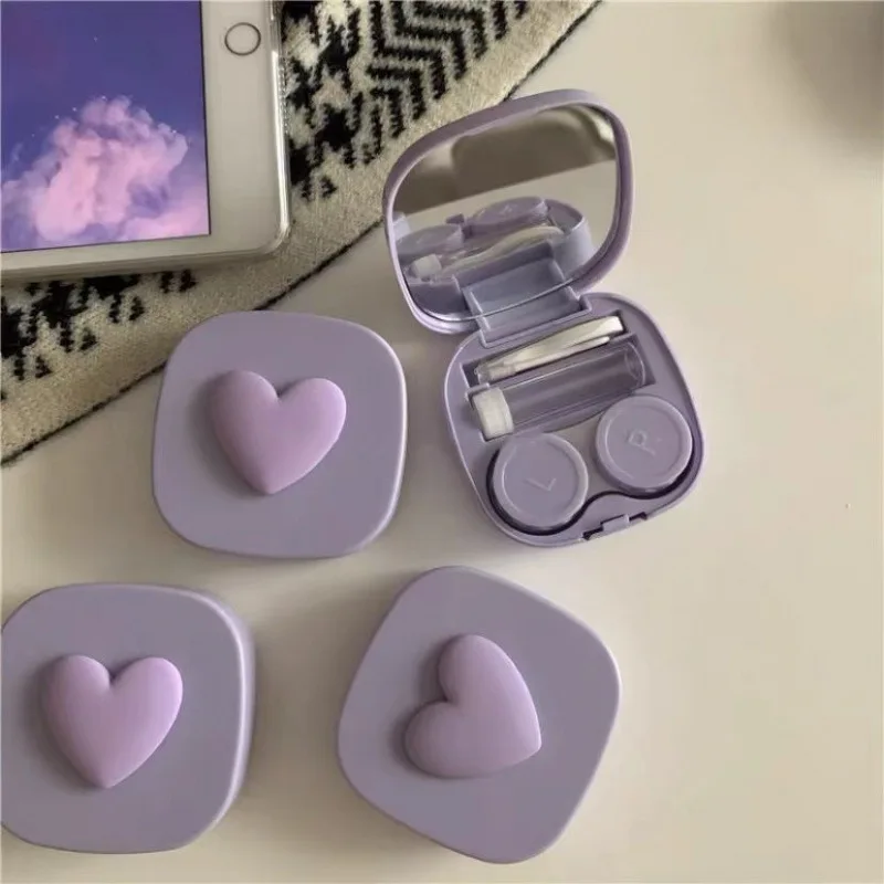 علبة عدسات لاصقة على شكل قلب أ - مراجعة Travel Accessories Kit For Women وسعره