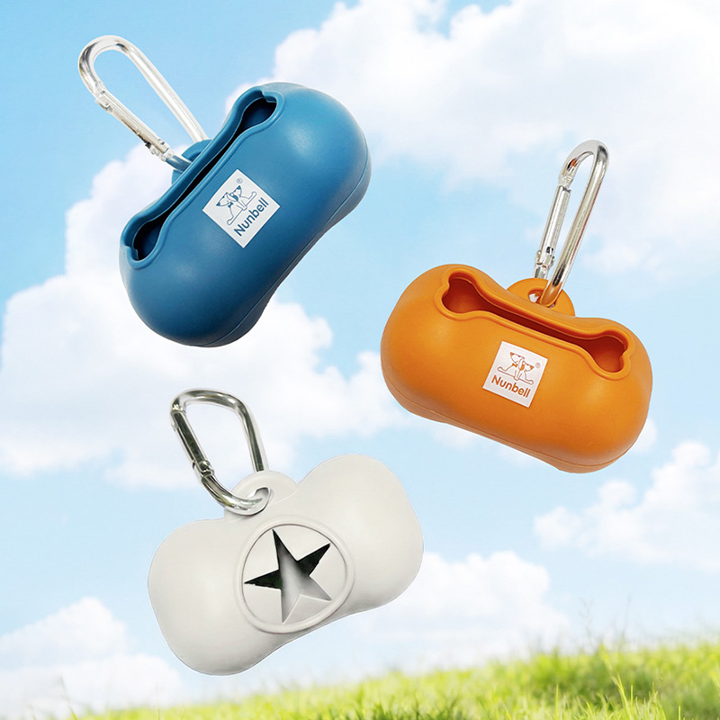 موزع أكياس نفايات الكلاب من ال - مراجعة Travel Accessories For Dogs وسعره