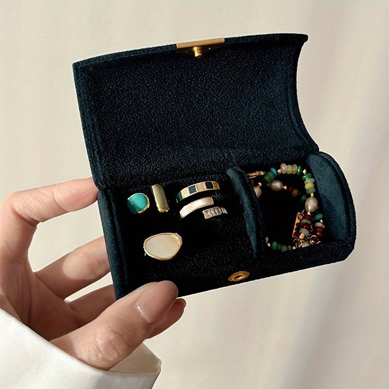 صندوق مجوهرات فاخر من المخمل ل - مراجعة Travel Jewellery & Accessories Organiser وسعره